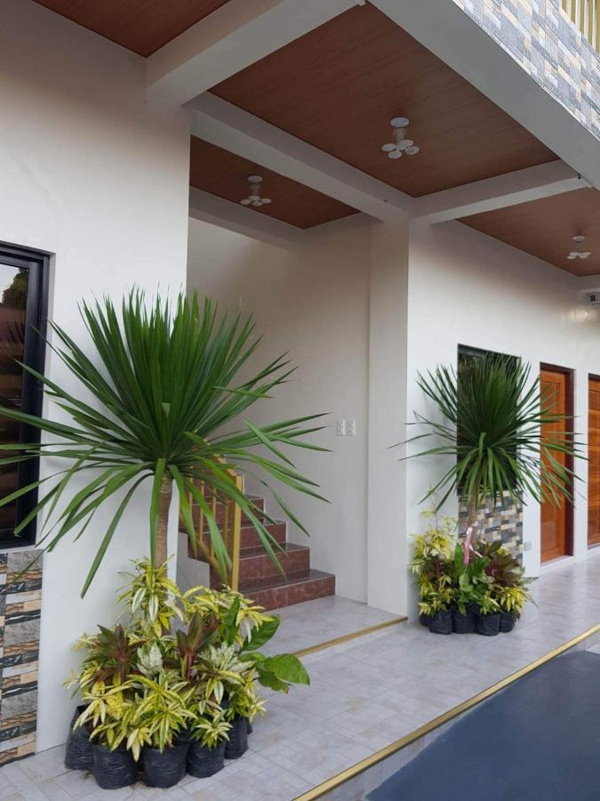Flb Apartelle Los Banos ลอสบาโญส ภายนอก รูปภาพ
